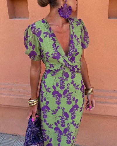 Zayelle | Radiant Twist Midi Dress